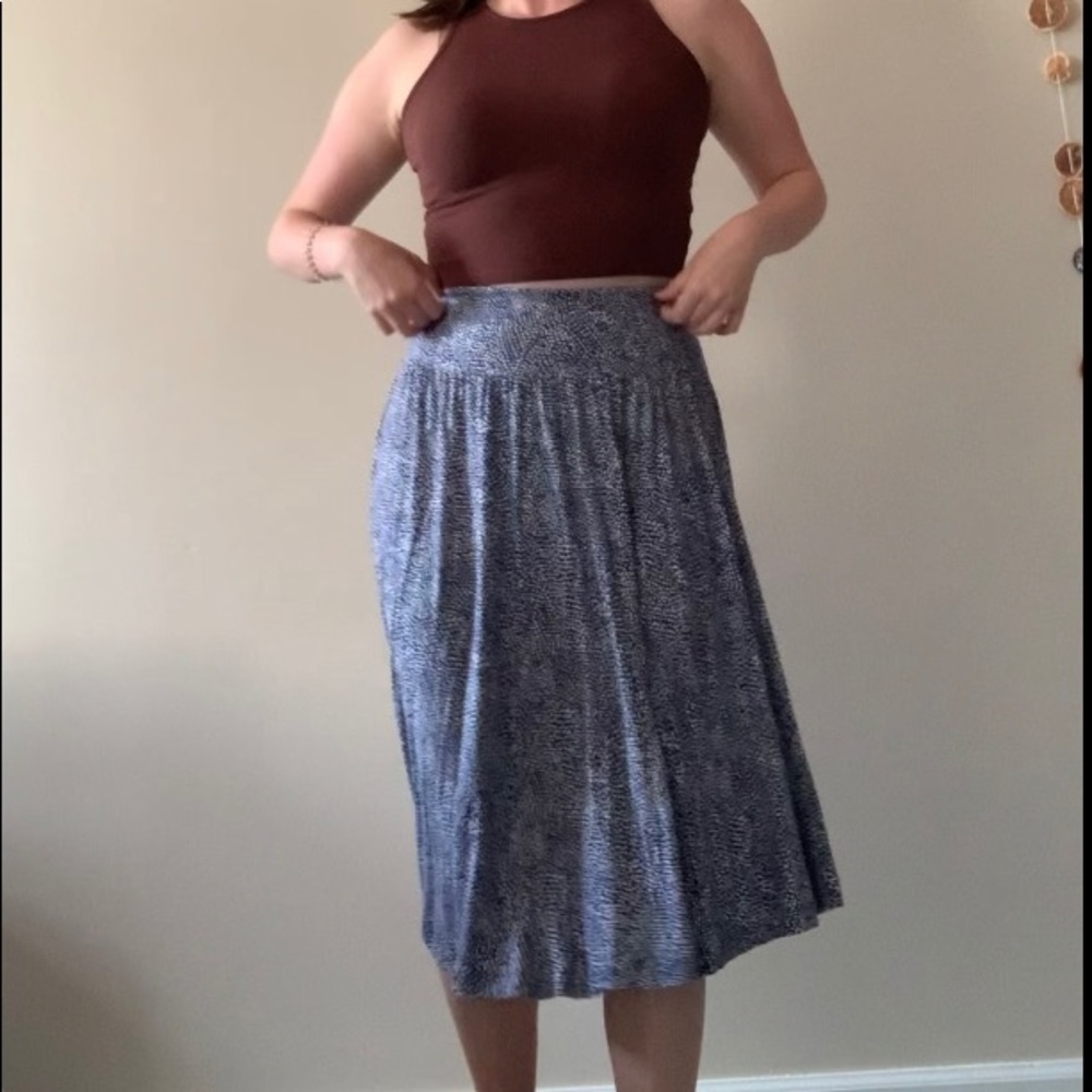 Navy patterned midi skirt- sold